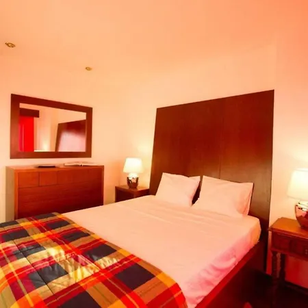 Ola -areeiro 아파트